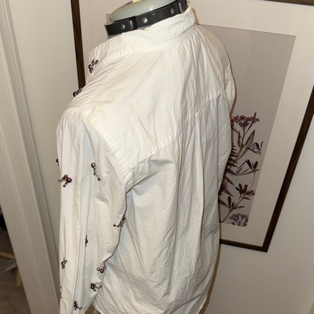 Chic White Beaded Button Down Shirt - image 5
